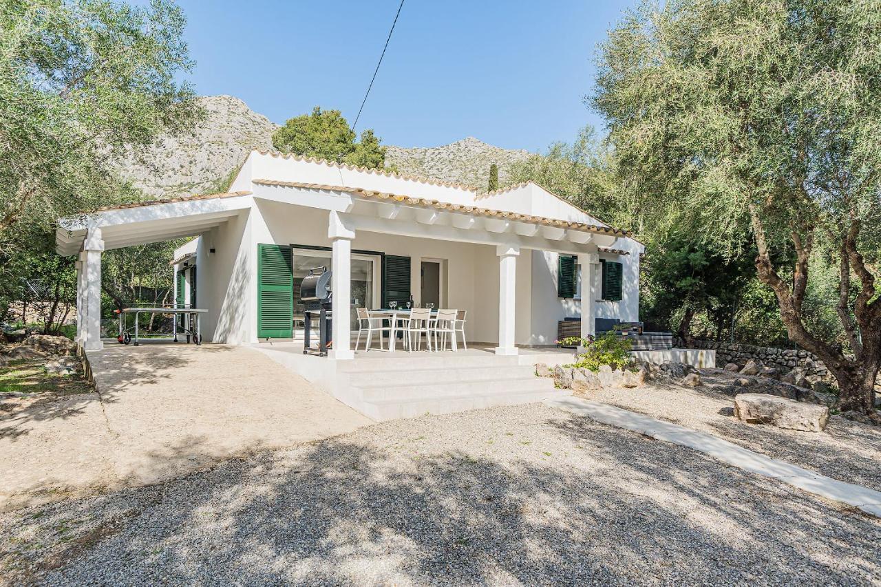 Can Romani Pollença Buitenkant foto